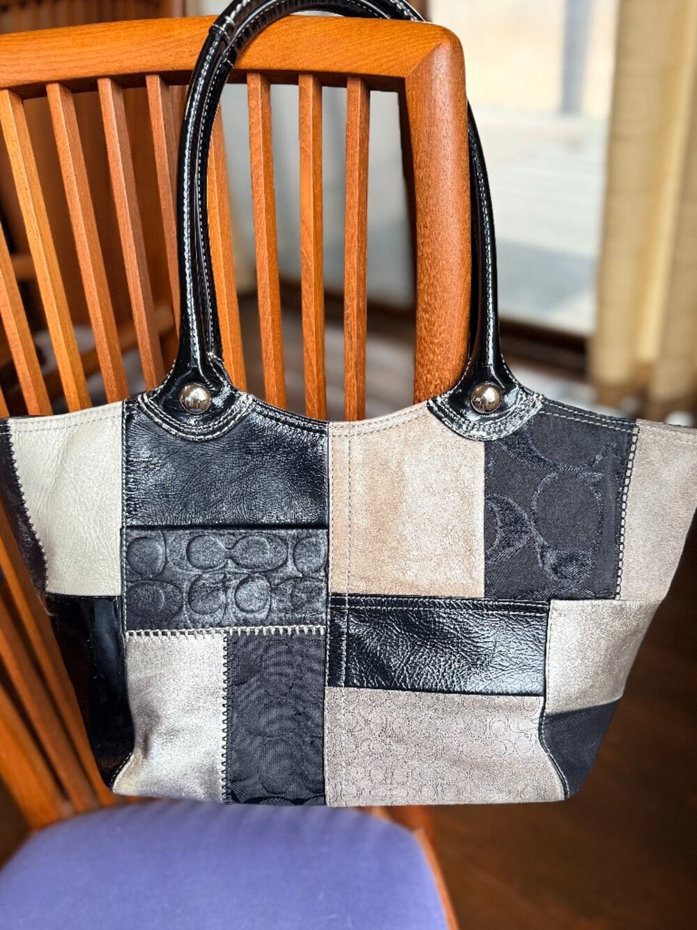 Coach Bleecker Signature Patchwork Tote Bag in black and gray leather and suede - Picture 2 of 7